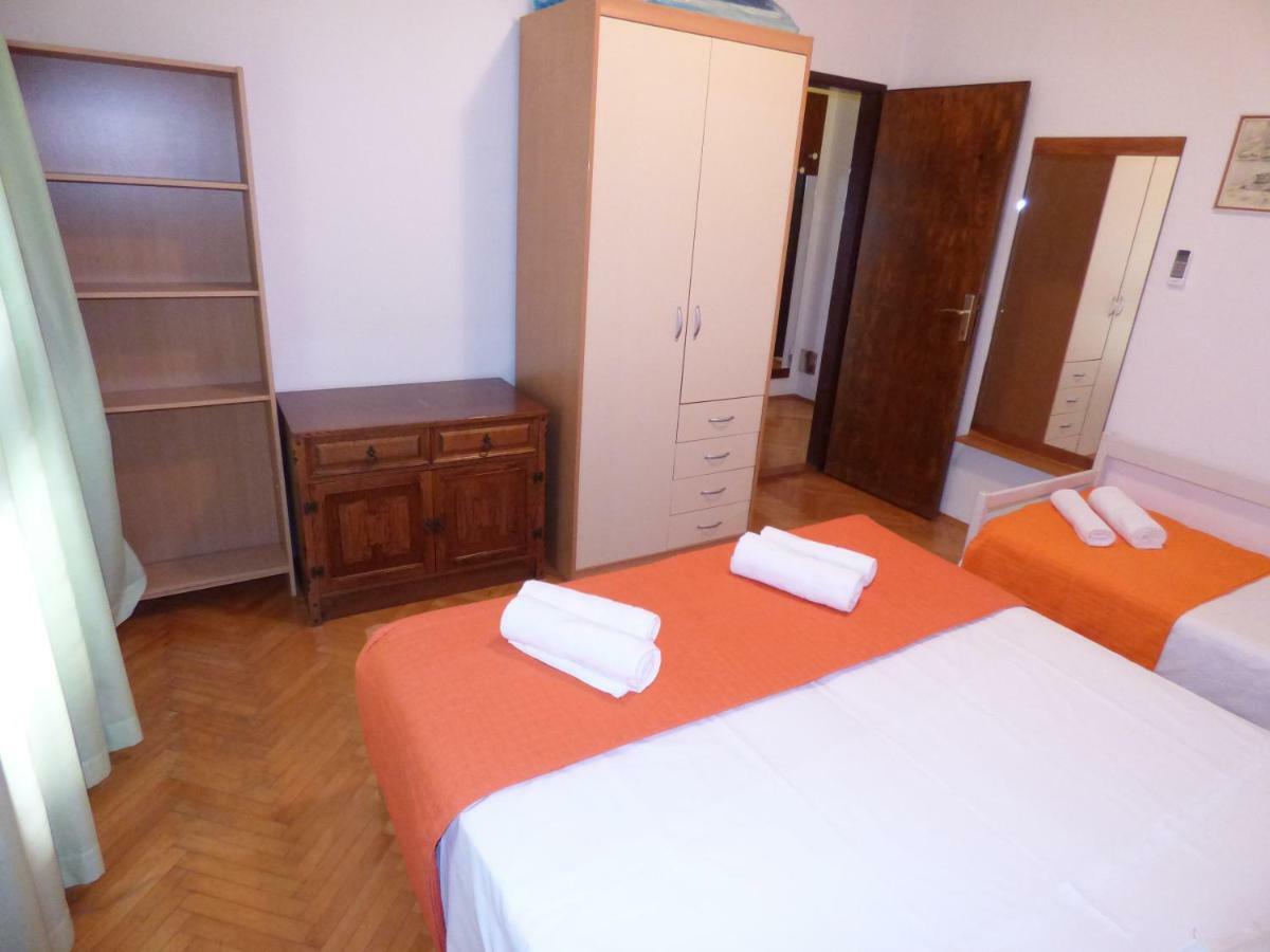Apartmani Dalija Tucepi Ngoại thất bức ảnh